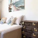 Magnolia House With Indoor Swimming Pool And Sauna Casa vacanze Reval