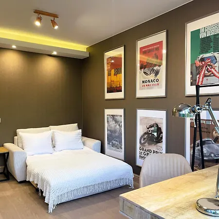 Dom wakacyjny Magnolia House With Indoor Swimming Pool And Sauna