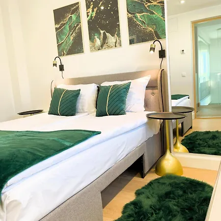Magnolia House With Indoor Swimming Pool And Sauna Dom wakacyjny *