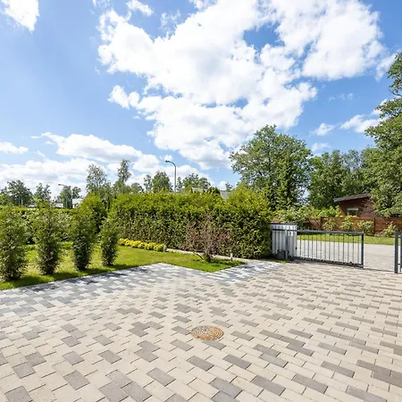 Holiday home Magnolia House With Indoor Swimming Pool And Sauna