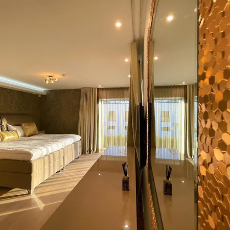 Magnolia House With Indoor Swimming Pool And Sauna Tallin
