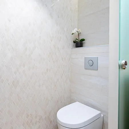 Magnolia House With Indoor Swimming Pool And Sauna Dom wakacyjny *